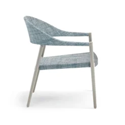 Clever Lounge Chair