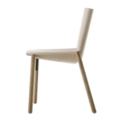 1085 Edition Chair