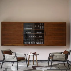 Jacket Lounge chair