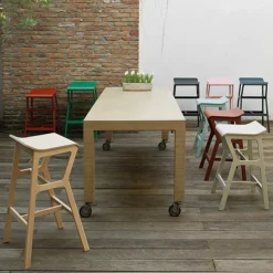 Nhino High Stool