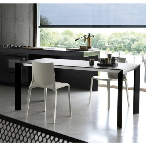 Nori Table