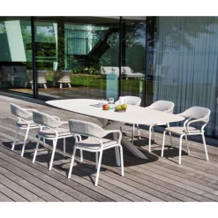 Noss Chair