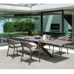 Noss Chair