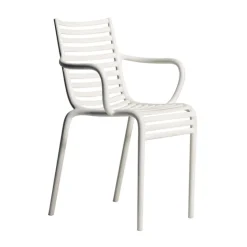 Pip-e Chair with Arms