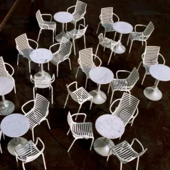 Pip-e Chair with Arms