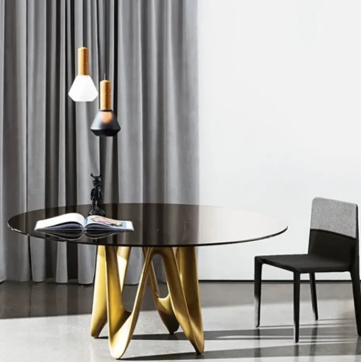 Pura Chair