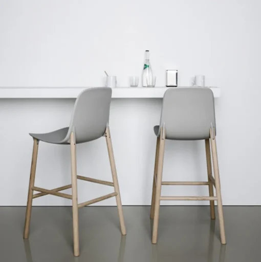 Sharky High Stool