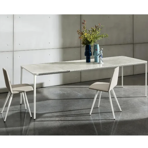 Slim Table - Extendable