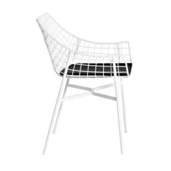 Summer Set Chair with Arms