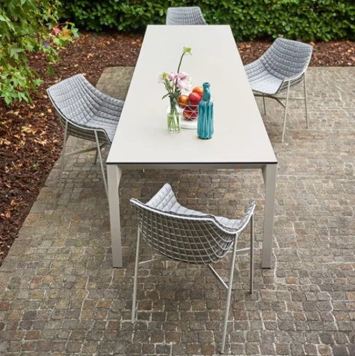 Summer Set Chair with Arms