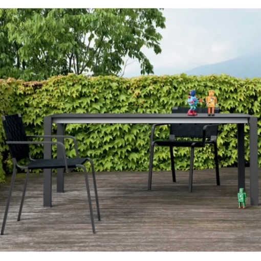 Sushi 12 Outdoor Extendable Table