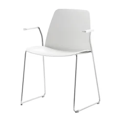 Unnia Chair with Arms - Sled Base