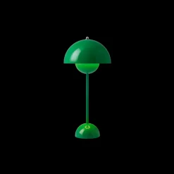 VP3 Flowerpot Table Lamp